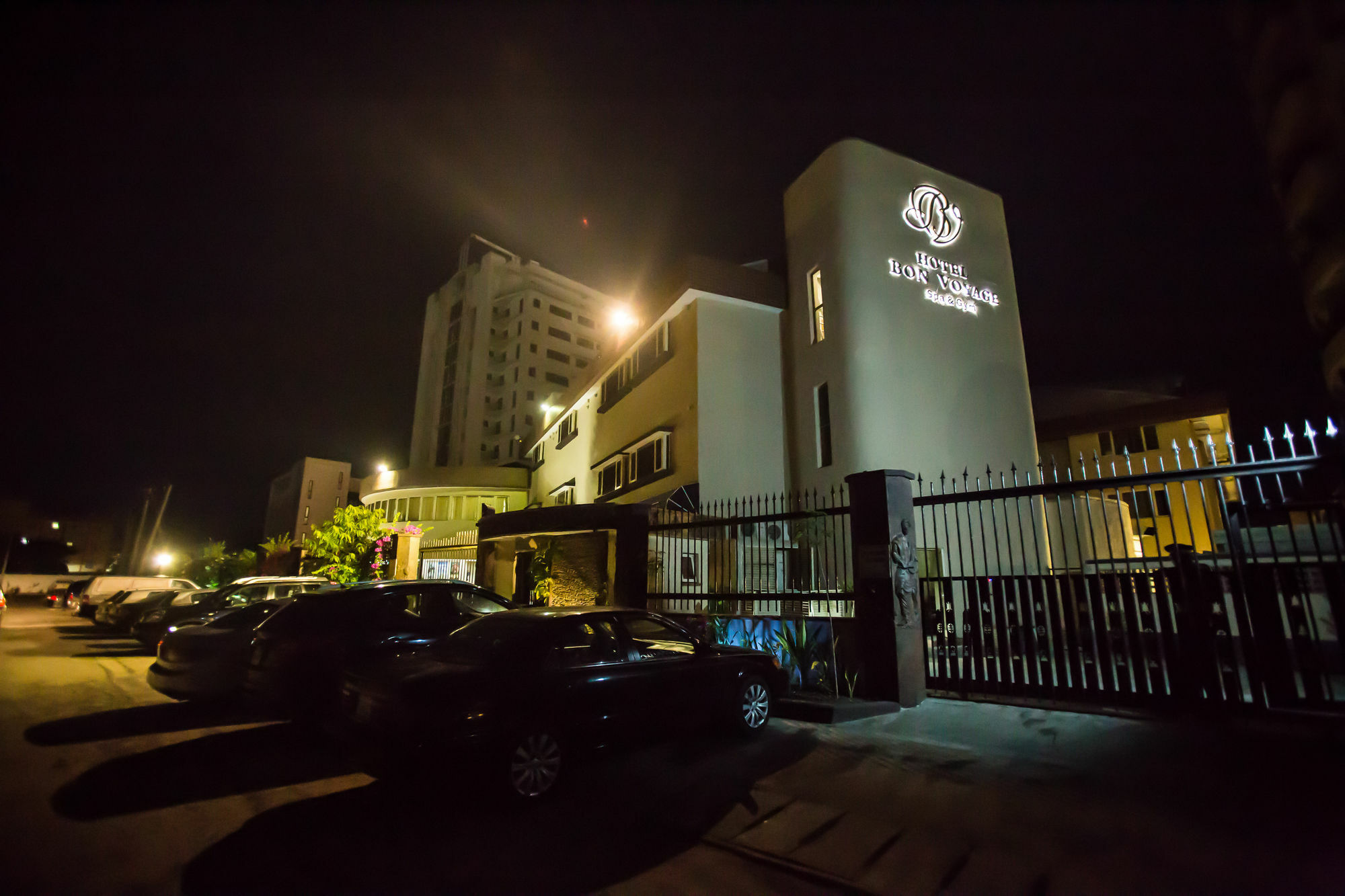 Hotel Bon Voyage Лагос Экстерьер фото